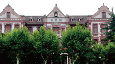 上海交大(da)教育集(ji)團(tuán)國(guo)際(ji)教育學(xué)院3+2國(guo)際(ji)名(míng)校本(ben)碩連讀
